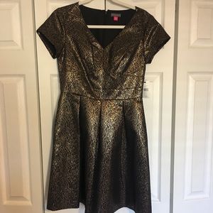 NWT Vince Camuto Black and Gold Dress